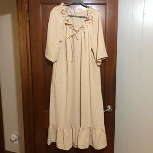 Bollie Brand Elegant House Gown Size 2XL